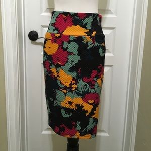 Like new small lularoe Cassie